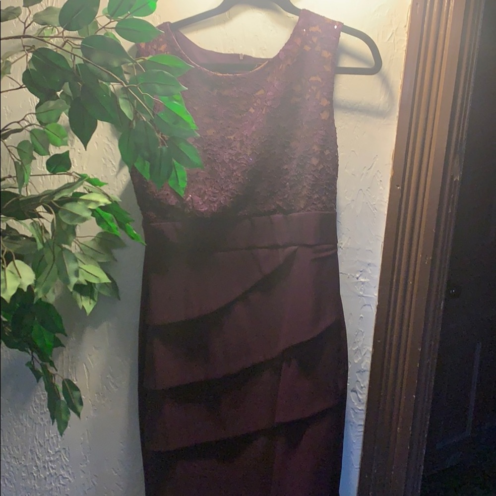Dress - Picture 2 of 3